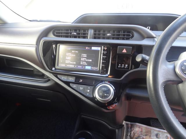 アクア G クルコン スマートキー Pスタート ステリモ 革巻ハンドル 純正SDナビ ETC バックカメラ Bluetooth オートライト オートエアコン ワンセグ CD(26枚目)