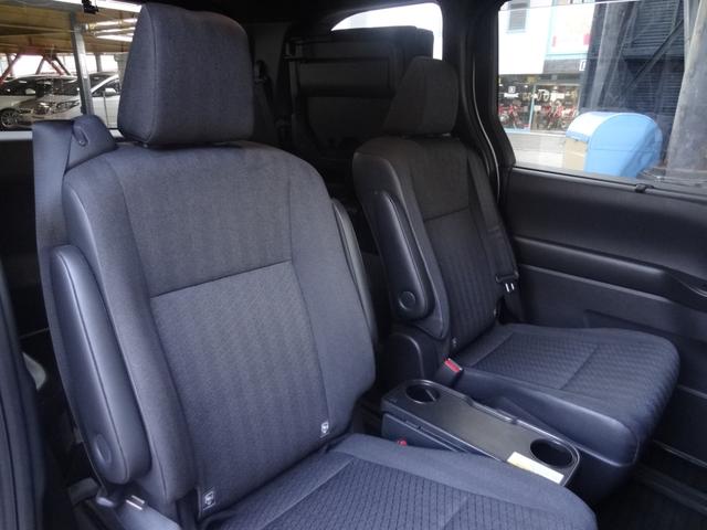 ノア Ｓ－Ｇ　ワンオーナー　レーダークルコン　両側Ｐスラ　左側オートステップ　ハンズフリーパワースライドドア　アラウンドビューモニター　レーンアシスト　衝突軽減ブレーキ　障害物センサー　ロードサインアシスト（12枚目）