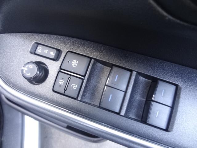 ノア Ｓ－Ｇ　ワンオーナー　レーダークルコン　両側Ｐスラ　左側オートステップ　ハンズフリーパワースライドドア　アラウンドビューモニター　レーンアシスト　衝突軽減ブレーキ　障害物センサー　ロードサインアシスト（21枚目）