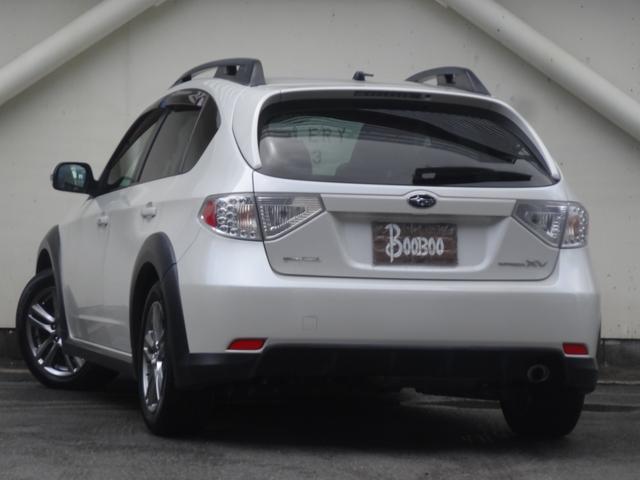 ＸＶ ２．０ｉ　４ＷＤ　ルーフレール　ＨＩＤ　Ｆフォグ　ＭＴモード　スマートキー　Ｐスタート　純正ＡＷ　社外ＡＷ　社外ナビ　ワンセグ　エコモード　オートエアコン（5枚目）