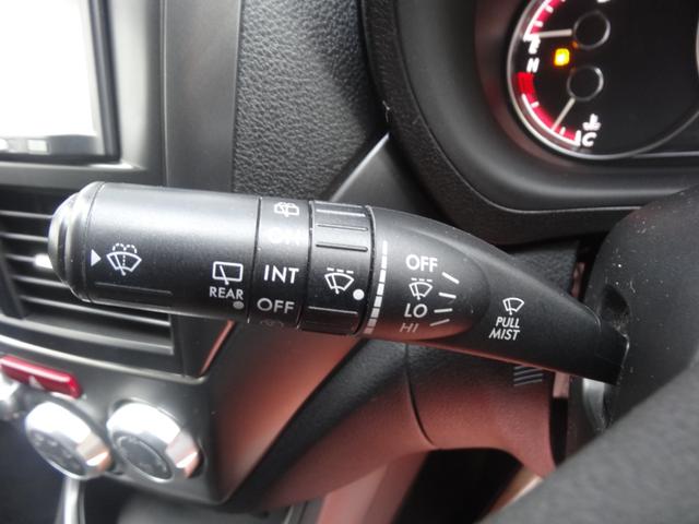 ＸＶ ２．０ｉ　４ＷＤ　ルーフレール　ＨＩＤ　Ｆフォグ　ＭＴモード　スマートキー　Ｐスタート　純正ＡＷ　社外ＡＷ　社外ナビ　ワンセグ　エコモード　オートエアコン（17枚目）