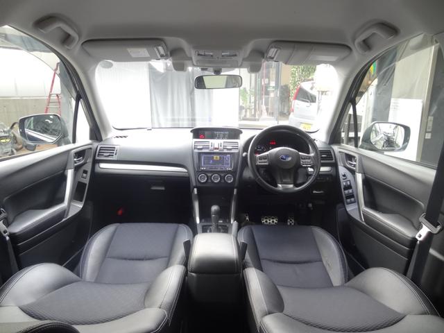 フォレスター ２．０ＸＴ　アイサイト　４ＷＤ　ターボ車　アイサイト　衝突軽減ブレーキ　車線逸脱警報　レーダークルコン　ハーフレザー　パワーシート　シートヒーター　パドルシフト　スマートキー　プッシュスタート　ＥＴＣ　Ｂカメラ（3枚目）