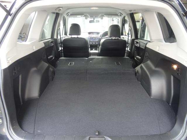 フォレスター ２．０ＸＴ　アイサイト　４ＷＤ　ターボ車　アイサイト　衝突軽減ブレーキ　車線逸脱警報　レーダークルコン　ハーフレザー　パワーシート　シートヒーター　パドルシフト　スマートキー　プッシュスタート　ＥＴＣ　Ｂカメラ（12枚目）