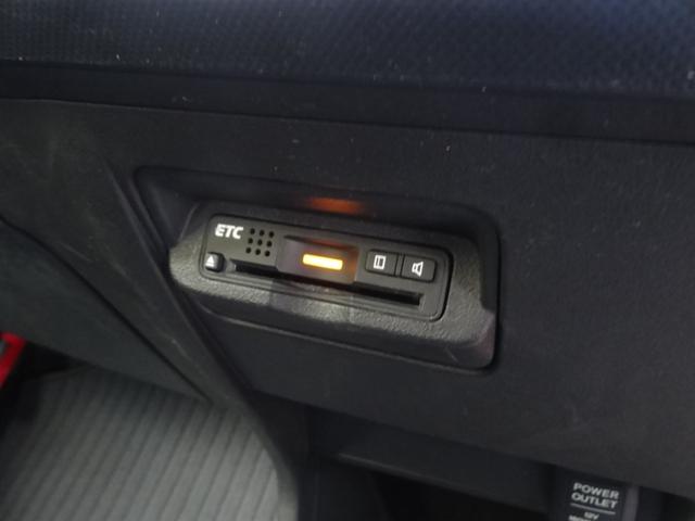 フリード Ｇ　ジャストセレクション　スマートキー　左側パワースライドドア　ＥＴＣ　バックカメラ　純正メモリーナビ　ワンセグＴＶ　ＣＤ　ＤＶＤ　オートエアコン　オートライト　ステリモ（25枚目）