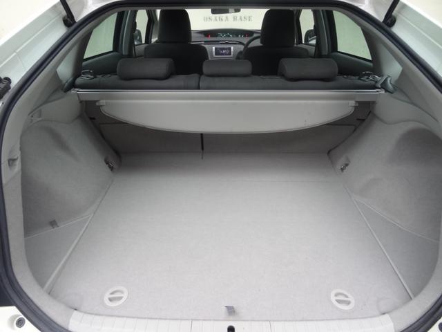 プリウス S 踏み間違い防止装置 スマートキー Pスタート バックカメラ 純正AW 純正SDナビ ステリモ ETC Fフォグ オートライト オートエアコン(11枚目)