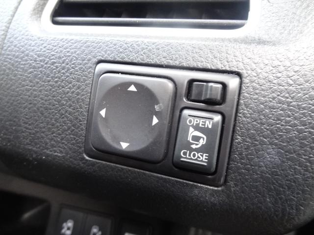 セレナ ハイウェイスター S-ハイブリッド Vセレクション 両側パワースライドドア 後席モニター クルコン スマートキー Pスタート 純正AW 純正ナビ 革巻きハンドル バックカメラ Bluetooth Fフォグ フルセグ ETC CD DVD HID(20枚目)