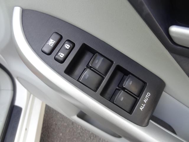 プリウス Ｓ　スマートキー　Ｐスタート　純正ＡＷ　純正ＨＤＤナビ　バックカメラ　フロントカメラ　Ｂｌｕｅｔｏｏｔｈ　ＣＤ　ＤＶＤフルセグ　ＥＴＣ　オートライト　オートエアコン　Ｆフォグ　ステリモ（26枚目）