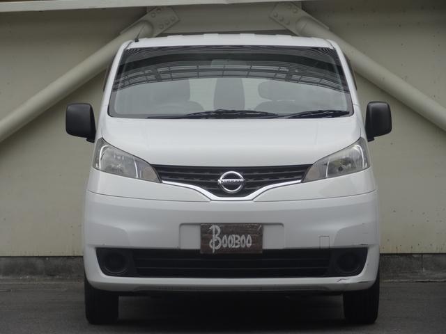 ＮＶ２００バネットワゴン 　８ナンバー　福祉車両　スローパー　車椅子１台　左側オートステップ　補助席１個　６人乗り　両側スライド　ＡＭＦＭラジオオーディオ　レベライザー　ＡＢＳ（6枚目）