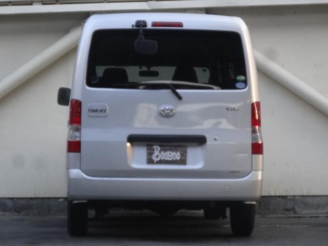 タウンエースバン ＧＬ　両側スライド　ＥＴＣ　純正オーディオ　ＰＷ（前のみ）　マニュアルエアコン　ＡＢＳ　レベライザー（7枚目）