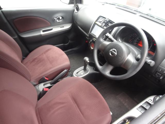 マーチ Ｇ　スマートキー　プッシュスタート　社外ＳＤナビ　フルセグＴＶ　ＥＴＣ　フロントフォグライト　オートライト　オートエアコン（9枚目）