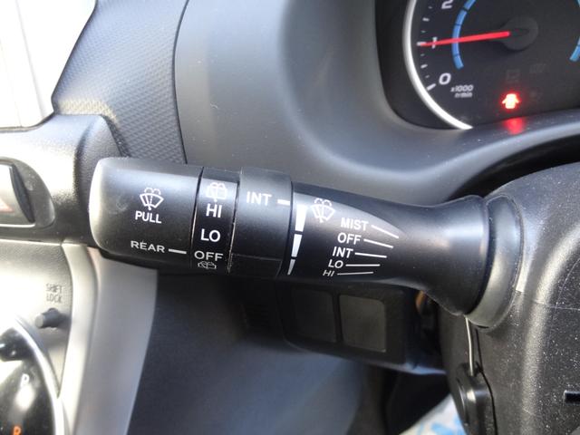 ウィッシュ １．８Ｓ　ワンオーナー　パドルシフト　ＨＩＤ　オートライト　フロントフォグ　純正ＨＤＤナビ　バックカメラ　ＢＴ接続　フルセグ　革巻ハンドル　ビルトインＥＴＣ　純正ＡＷ　オートエアコン（20枚目）