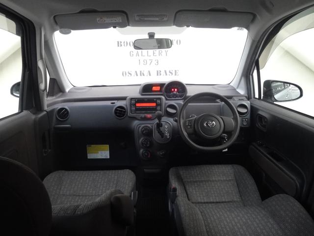 ポルテ 　助手席リフトアップシート車　Ａタイプ　手動車いす用収納装置＜電動式＞なし　左側パワースライドドア　ステアリングリモコン　フロントフォグ　純正オーディオ　電動格納ミラー（3枚目）