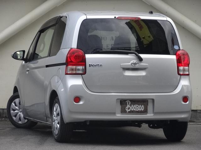 ポルテ 　助手席リフトアップシート車　Ａタイプ　手動車いす用収納装置＜電動式＞なし　左側パワースライドドア　ステアリングリモコン　フロントフォグ　純正オーディオ　電動格納ミラー（5枚目）