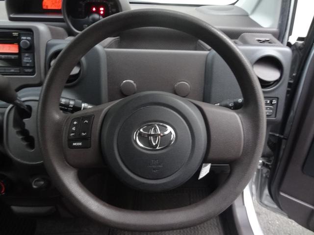 ポルテ 　助手席リフトアップシート車　Ａタイプ　手動車いす用収納装置＜電動式＞なし　左側パワースライドドア　ステアリングリモコン　フロントフォグ　純正オーディオ　電動格納ミラー（18枚目）