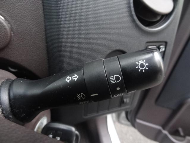 ポルテ 　助手席リフトアップシート車　Ａタイプ　手動車いす用収納装置＜電動式＞なし　左側パワースライドドア　ステアリングリモコン　フロントフォグ　純正オーディオ　電動格納ミラー（21枚目）