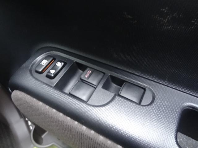 ポルテ 　助手席リフトアップシート車　Ａタイプ　手動車いす用収納装置＜電動式＞なし　左側パワースライドドア　ステアリングリモコン　フロントフォグ　純正オーディオ　電動格納ミラー（27枚目）