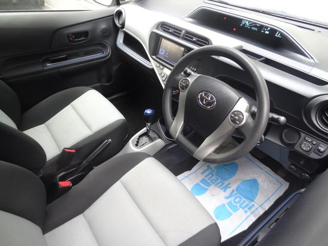 アクア Ｓ　純正ＳＤナビ　Ｂカメ　Ｂｌｕｅｔｏｏｔｈ　ステリモ　ＥＴＣ　キーレスキー　純正セキュリティーアラーム　ワンセグＴＶ（9枚目）