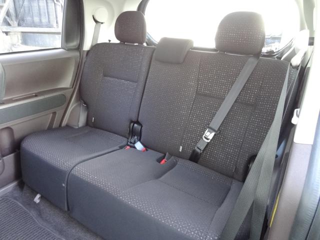 スペイド 　福祉車両　Ｆ　助手席リフトアップシート車　Ａタイプ　　スマートキー　プッシュスタート　純正ＳＤナビ　バックカメラ　フルセグ　Ｂｌｕｅｔｏｏｔｈ　ＥＴＣ　ステリモ　ＨＩＤ　オートライト（12枚目）