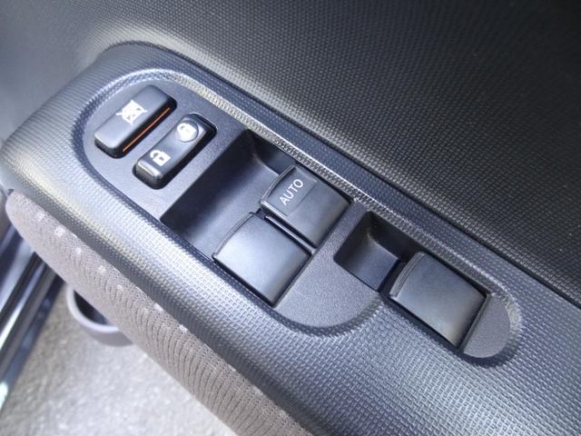 スペイド 　福祉車両　Ｆ　助手席リフトアップシート車　Ａタイプ　　スマートキー　プッシュスタート　純正ＳＤナビ　バックカメラ　フルセグ　Ｂｌｕｅｔｏｏｔｈ　ＥＴＣ　ステリモ　ＨＩＤ　オートライト（19枚目）