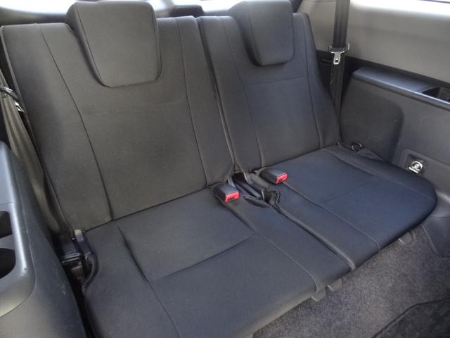 ウィッシュ ２．０Ｚ　スマートキー　Ｐスタート　パドルシフト　ＨＩＤ　オートライト　Ｆフォグ　社外ＳＤナビ　フルセグ　ＢＴ接続　純正ＡＷ　革巻きハンドル　ＥＴＣ（12枚目）