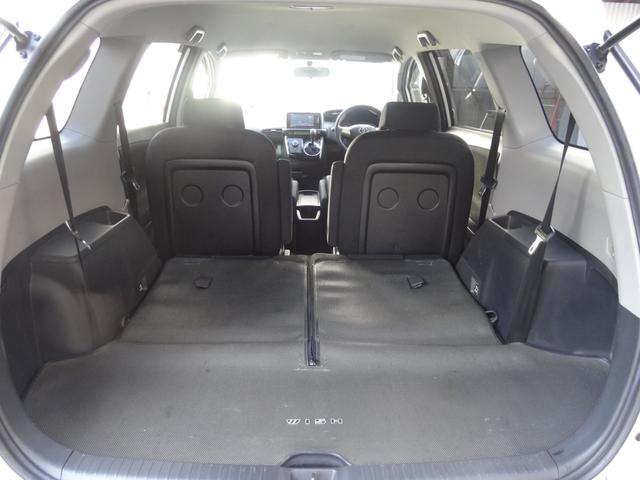 ウィッシュ ２．０Ｚ　スマートキー　Ｐスタート　パドルシフト　ＨＩＤ　オートライト　Ｆフォグ　社外ＳＤナビ　フルセグ　ＢＴ接続　純正ＡＷ　革巻きハンドル　ＥＴＣ（13枚目）