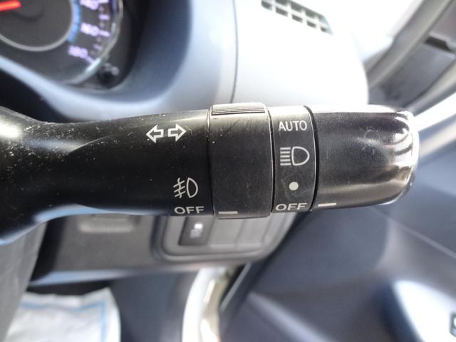 ウィッシュ ２．０Ｚ　スマートキー　Ｐスタート　パドルシフト　ＨＩＤ　オートライト　Ｆフォグ　社外ＳＤナビ　フルセグ　ＢＴ接続　純正ＡＷ　革巻きハンドル　ＥＴＣ（16枚目）
