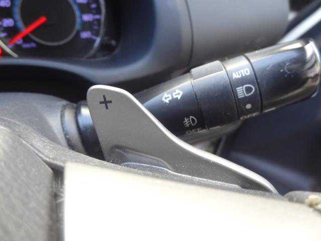 ウィッシュ ２．０Ｚ　スマートキー　Ｐスタート　パドルシフト　ＨＩＤ　オートライト　Ｆフォグ　社外ＳＤナビ　フルセグ　ＢＴ接続　純正ＡＷ　革巻きハンドル　ＥＴＣ（18枚目）