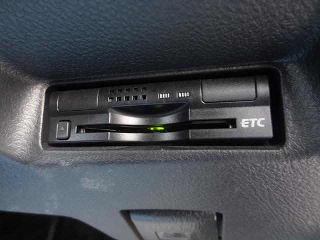 ウィッシュ ２．０Ｚ　スマートキー　Ｐスタート　パドルシフト　ＨＩＤ　オートライト　Ｆフォグ　社外ＳＤナビ　フルセグ　ＢＴ接続　純正ＡＷ　革巻きハンドル　ＥＴＣ（22枚目）