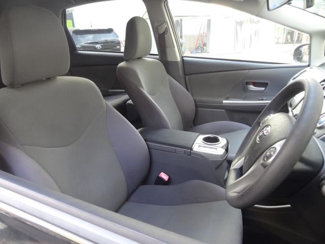 プリウスアルファ Ｓ　スマートキー　Ｐスタート　Ｆフォグ　純正ＡＷ　純正ナビ　Ｂカメ　ステリモ　フルフラット　ワンセグ　ＡＵＸ　ｉストップ　オートライト　オートエアコン　ビルトインＥＴＣ（10枚目）