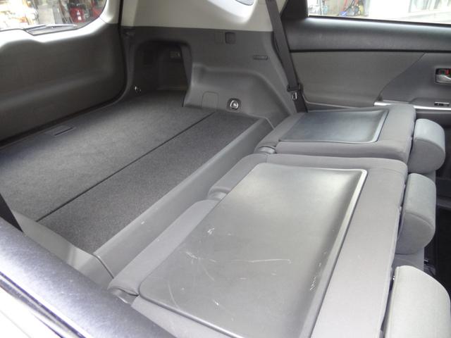 プリウスアルファ Ｓ　スマートキー　Ｐスタート　Ｆフォグ　純正ＡＷ　純正ナビ　Ｂカメ　ステリモ　フルフラット　ワンセグ　ＡＵＸ　ｉストップ　オートライト　オートエアコン　ビルトインＥＴＣ（12枚目）