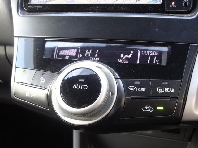 プリウスアルファ Ｓ　スマートキー　Ｐスタート　Ｆフォグ　純正ＡＷ　純正ナビ　Ｂカメ　ステリモ　フルフラット　ワンセグ　ＡＵＸ　ｉストップ　オートライト　オートエアコン　ビルトインＥＴＣ（27枚目）