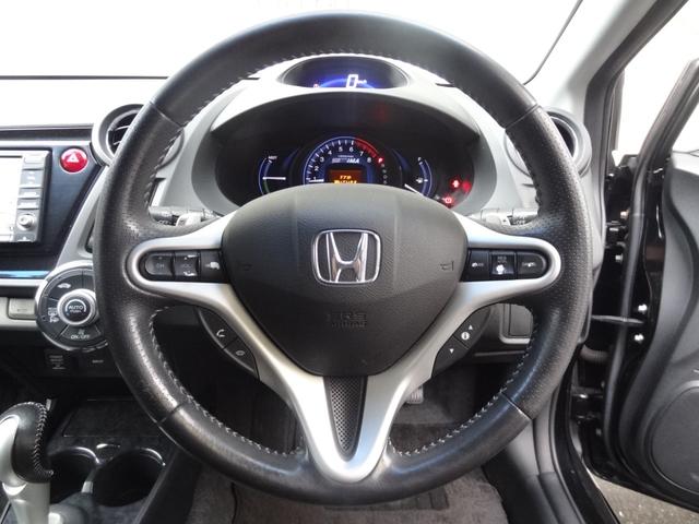 インサイトエクスクルーシブ ＸＬ　インターナビセレクト　クルコン　スマートキー　プッシュスタート　純正アルミ　ＢＴ接続　フルセグ　ＨＩＤ　Ｆフォグ　純正ナビ　ＭＴモード（14枚目）