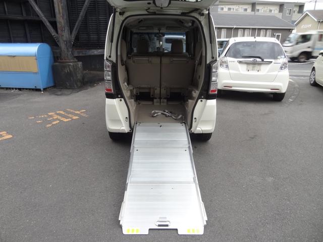 N-BOX+ 福祉車両 G Lパッケージ車いす仕様車 車椅子1台固定 両側スライド バックカメラ ステリモ CD オートエアコン(14枚目)