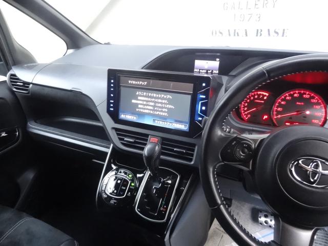 TOYOTA VOXY ZS GR SPORT