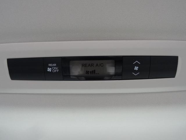 オデッセイ Ｇ　左Ｐスラ　クルコン　スマートキー　Ｐスタート　２列目オットマン　純正ナビ　ＢＴ接続　フルセグ　Ｂカメ　ｉストップ　オートエアコン　ビルトインＥＴＣ（30枚目）