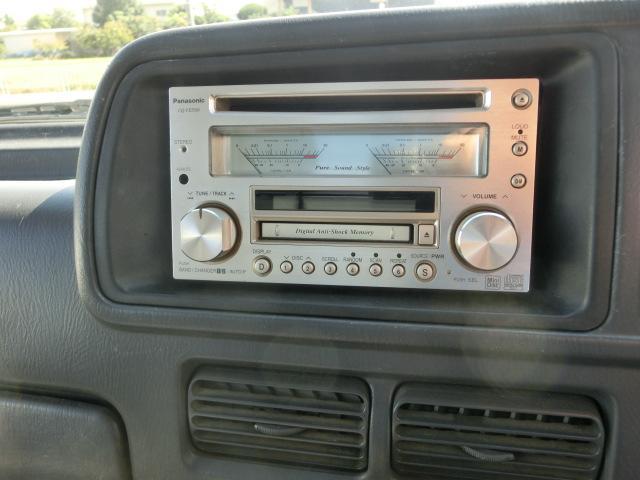 サンバートラック ＴＢ　ハイルーフキャビン載せ替え　初期型フェイス　スーパーチャージャーエンジン　低アオリ加工　ブルーボカシフロントガラス　エアコン　パワステ　エアバック　走行３．９万キロ　５速マニュアル　検Ｒ９年１２月（68枚目）