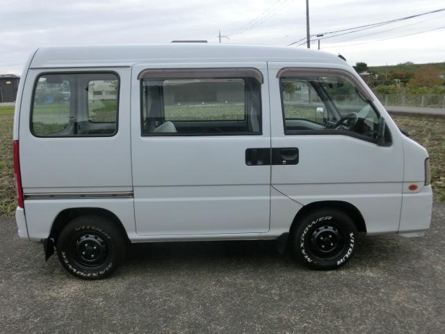 サンバーバン VB 5速マニュアル エアコン パワステ エアバック 走行8.3万キロ 最終型 ホワイトレタータイヤ(7枚目)