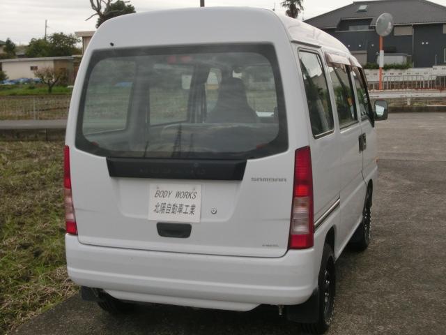 サンバーバン VB 5速マニュアル エアコン パワステ エアバック 走行8.3万キロ 最終型 ホワイトレタータイヤ(11枚目)