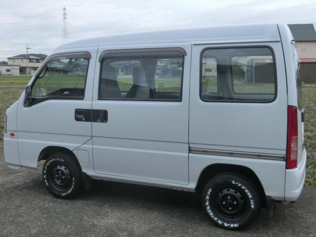 サンバーバン VB 5速マニュアル エアコン パワステ エアバック 走行8.3万キロ 最終型 ホワイトレタータイヤ(20枚目)