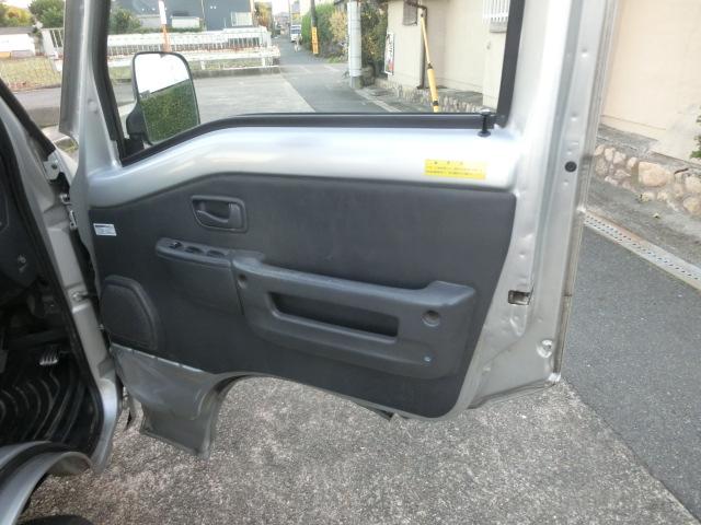 長時間のお電話や何度もお問合せ頂いても対応しきれません。用件を明確にまとめてからお問い合わせください。