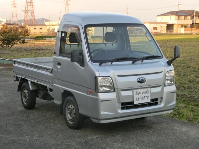 車両の状態につきましては、画像判断もしくは現車確認をお願いします。気になる点や状態につきましては遠慮なくお問い合わせください。