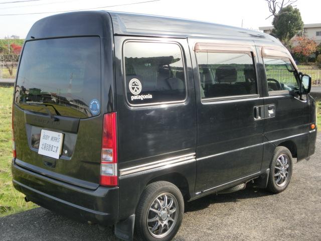 ディアスワゴン スーパーチャージャー タフパッケージ エアコン パワステ パワーウィンドウ リアヒーター キーレス セキュリティー アルミホイール フロント&リヤひじ掛け付シート タコメーター付 ABS エアバック 検査R8年7月 助手席エアバック(10枚目)