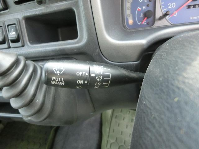 ディアスワゴン スーパーチャージャー タフパッケージ エアコン パワステ パワーウィンドウ リアヒーター キーレス セキュリティー アルミホイール フロント&リヤひじ掛け付シート タコメーター付 ABS エアバック 検査R8年7月 助手席エアバック(35枚目)