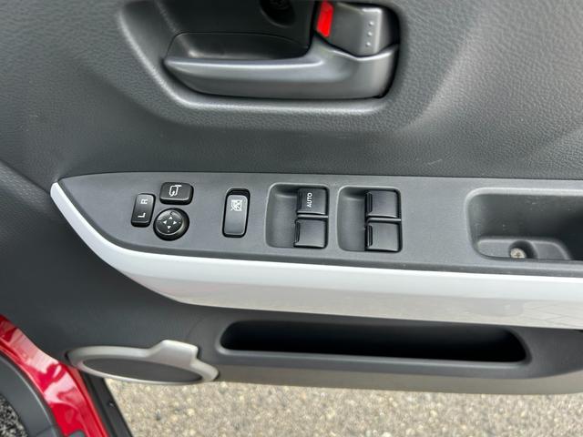 ハスラー Ｘ　ＥＴＣ／Ｂｌｕｅｔｏｏｔｈ／フルセグナビ／純正１５インチアルミ／フォグランプ／電動格納ミラー／オートエアコン／シートヒーター／衝突被害軽減システム／アイドリングストップ／スマートキー／内外装仕上げ済み（12枚目）