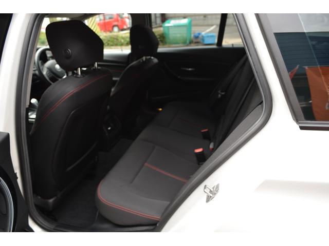 ３シリーズ ３２０ｉツーリング　スポーツ　禁煙車　純正ナビ　ＥＴＣ　バックカメラ　ＨＩＤヘッド　フォグ　衝突回避・被害軽減ブレーキパワーテールゲート　インテリジェントレーンディパーチャーＰＤＣ　ＩＳＴＯＰ　アクティブクルーズコントロールＥＴＣ（15枚目）
