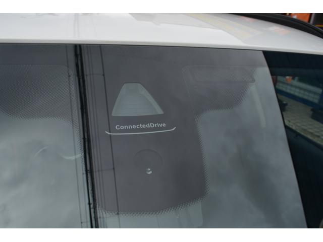 ３シリーズ ３２０ｉツーリング　スポーツ　禁煙車　純正ナビ　ＥＴＣ　バックカメラ　ＨＩＤヘッド　フォグ　衝突回避・被害軽減ブレーキパワーテールゲート　インテリジェントレーンディパーチャーＰＤＣ　ＩＳＴＯＰ　アクティブクルーズコントロールＥＴＣ（26枚目）