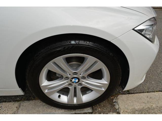 ３シリーズ ３２０ｉツーリング　スポーツ　禁煙車　純正ナビ　ＥＴＣ　バックカメラ　ＨＩＤヘッド　フォグ　衝突回避・被害軽減ブレーキパワーテールゲート　インテリジェントレーンディパーチャーＰＤＣ　ＩＳＴＯＰ　アクティブクルーズコントロールＥＴＣ（38枚目）