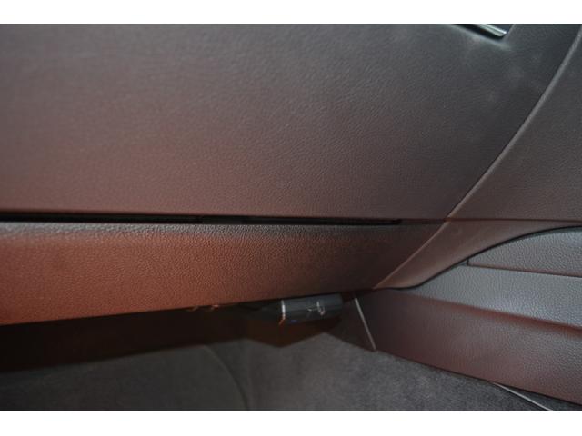 ３シリーズ ３２０ｉツーリング　スポーツ　禁煙車　純正ナビ　ＥＴＣ　バックカメラ　ＨＩＤヘッド　フォグ　衝突回避・被害軽減ブレーキパワーテールゲート　インテリジェントレーンディパーチャーＰＤＣ　ＩＳＴＯＰ　アクティブクルーズコントロールＥＴＣ（40枚目）