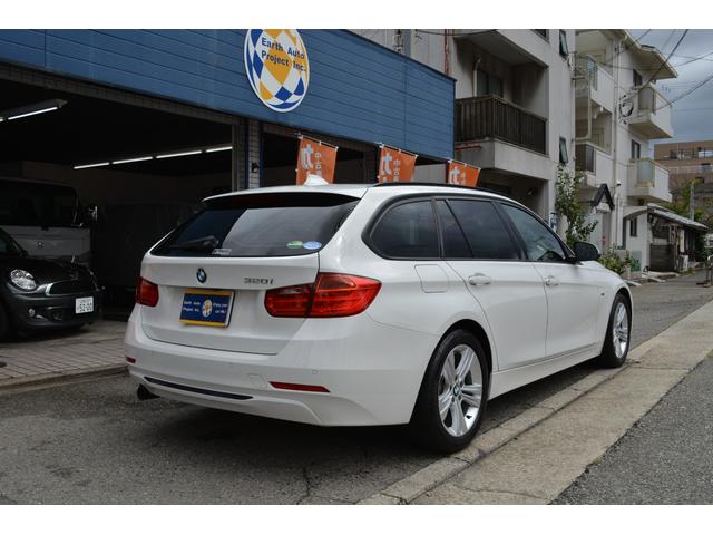 ３シリーズ ３２０ｉツーリング　スポーツ　禁煙車　純正ナビ　ＥＴＣ　バックカメラ　ＨＩＤヘッド　フォグ　衝突回避・被害軽減ブレーキパワーテールゲート　インテリジェントレーンディパーチャーＰＤＣ　ＩＳＴＯＰ　アクティブクルーズコントロールＥＴＣ（43枚目）