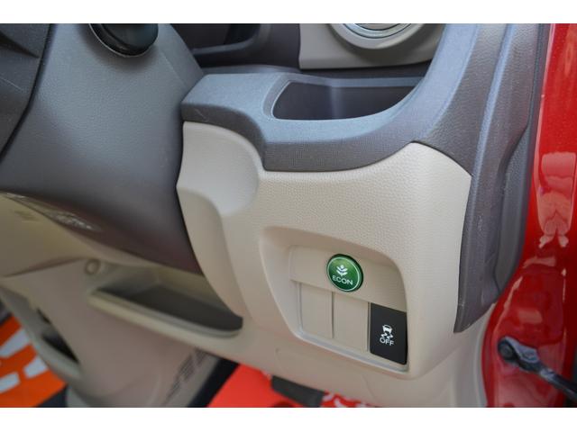Ｎ－ＯＮＥ Ｇ・Ｌパッケージ　タイプＧ　Ｌパッケージ　タイヤ４本新品交換済み　禁煙車　ホンダナビ　Ｂｌｕｅｔｏｏｔｈ　ＤＴＶ　ＥＴＣ　スマートキー　ＨＩＤライト（16枚目）